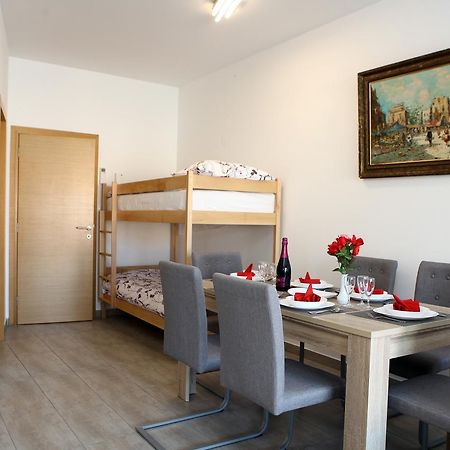 Charming San Simon Beach Apartment Jn Izola Kültér fotó