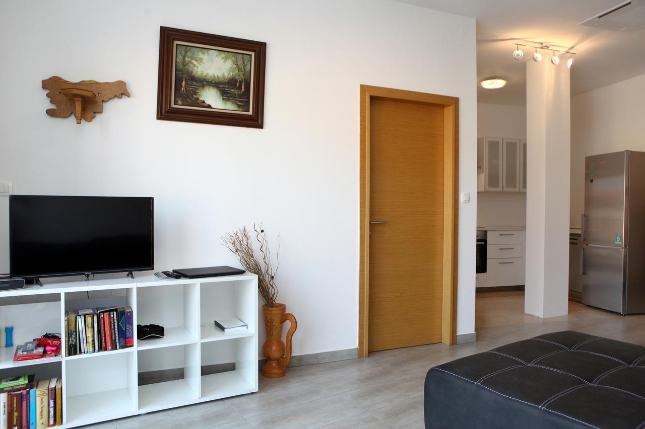 Charming San Simon Beach Apartment Jn Izola Kültér fotó